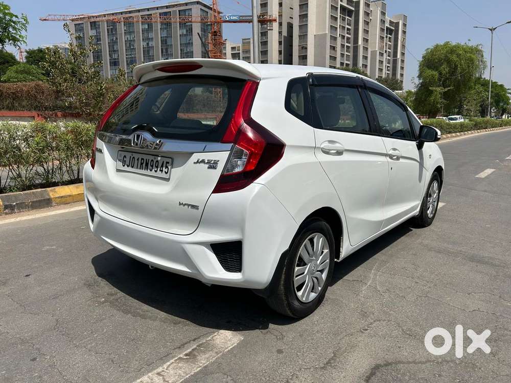 Honda Jazz Sv Mt I-vtec, 2015, Cng & Hybrids