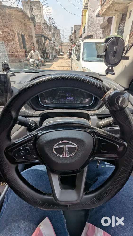 Tata Nexon 2022 Petrol Well Maintained With Petrol And Cng On Paper