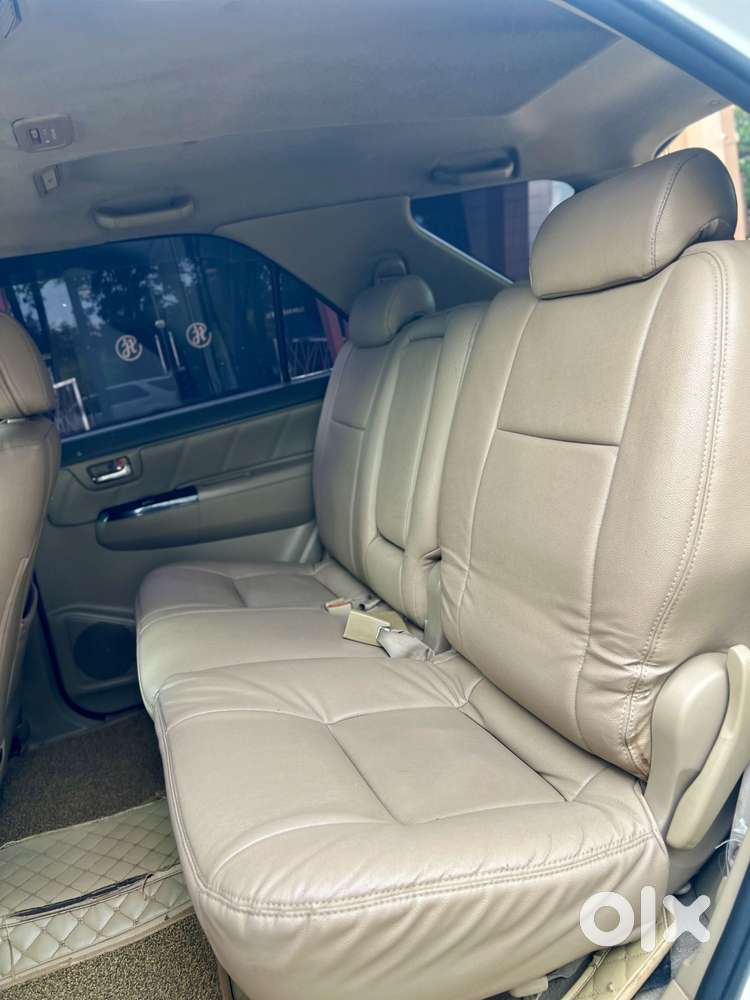 Toyota Fortuner 3.0 4x2 Automatic, 2012, Diesel
