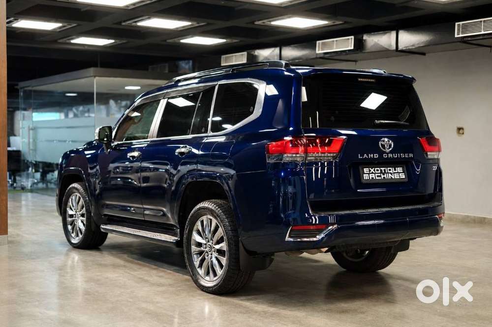Toyota Land Cruiser 3.3 Zx Diesel, 2023, Diesel