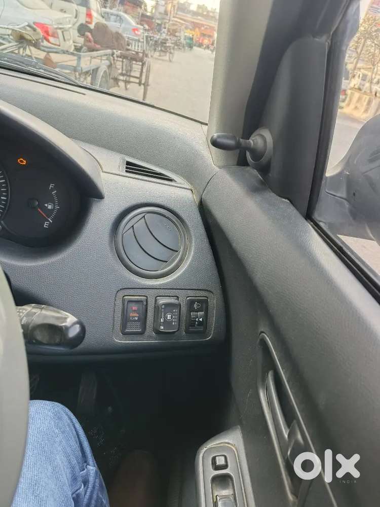 Maruti Suzuki Dzire 2010