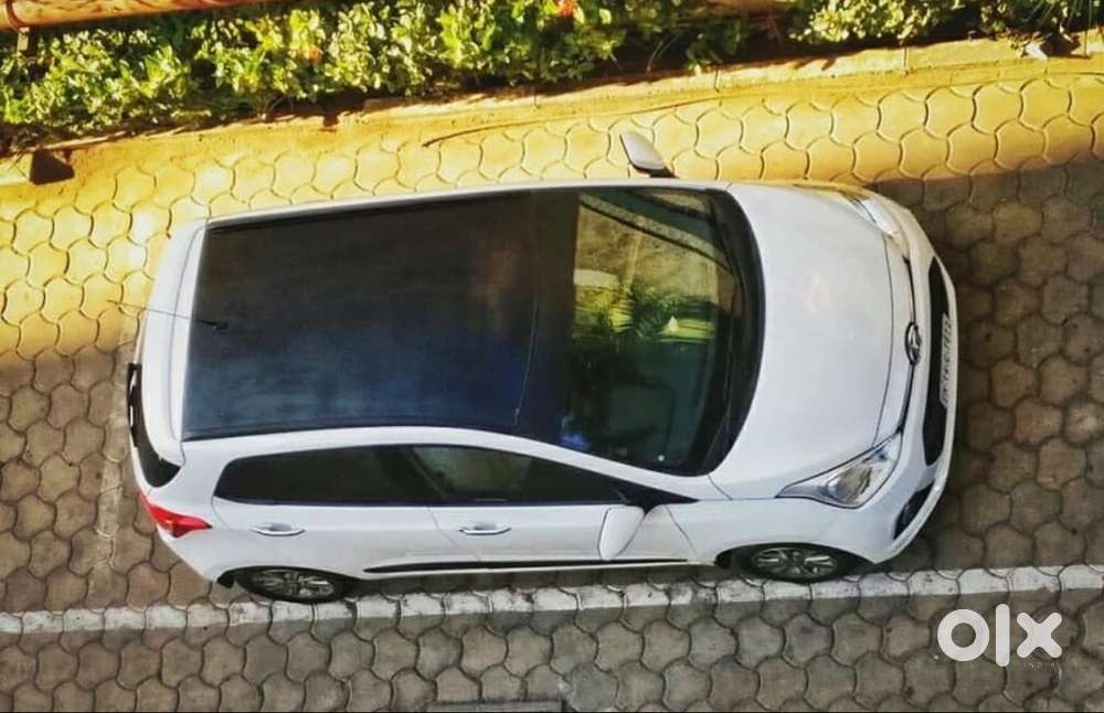 Hyundai Grand I10 2015 Petrol Well Maintained
