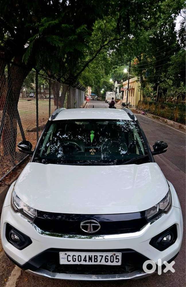 Tata Nexon 1.2 Revotron Xz, 2020, Petrol