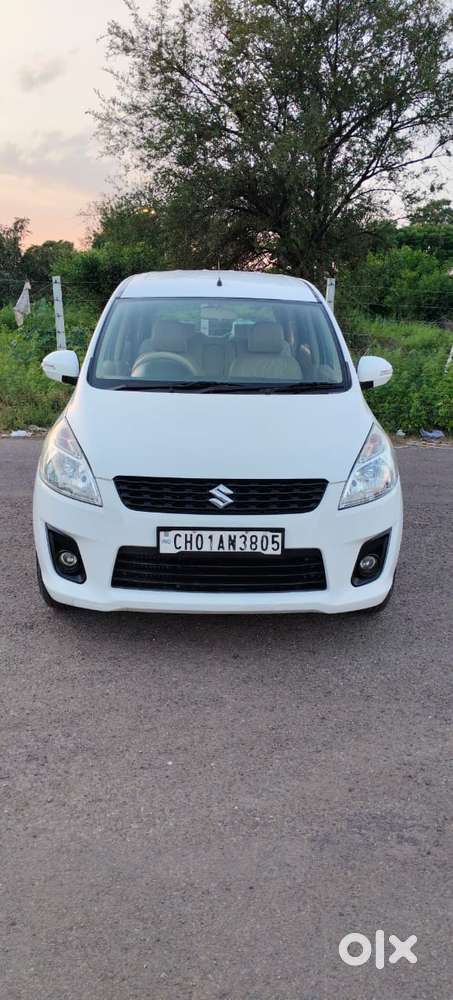 Maruti Suzuki Ertiga 2012-2015 Vdi, 2012, Diesel