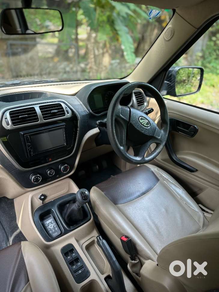 Mahindra Bolero Neo N4, 2022, Diesel