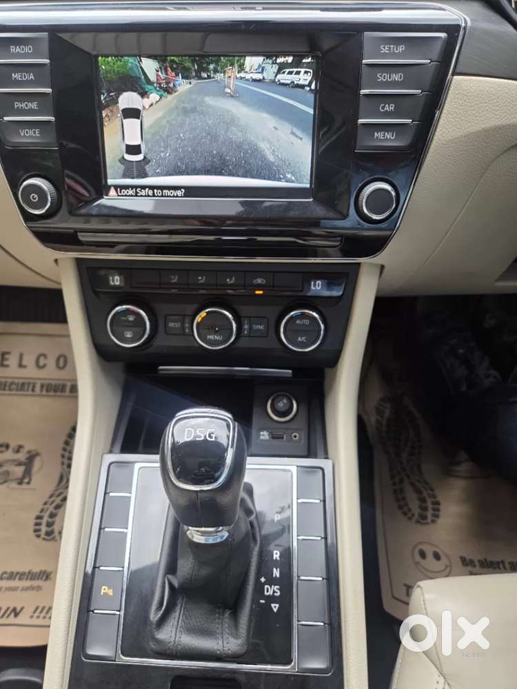 Skoda Superb [ ] 1.8 Style Tsi At, 2016, Petrol