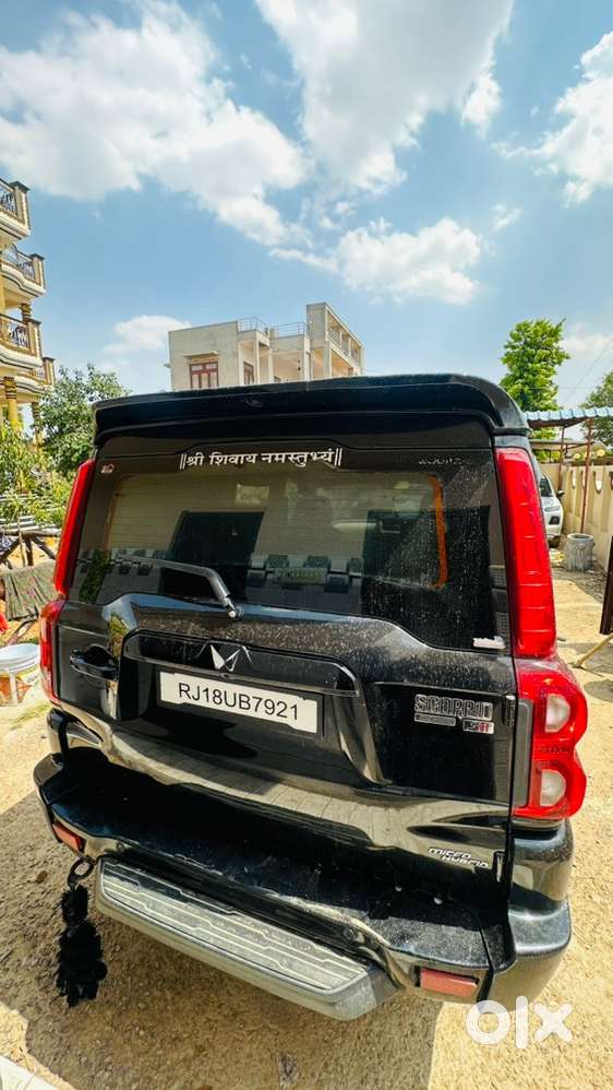 Mahindra Scorpio Classic 2023