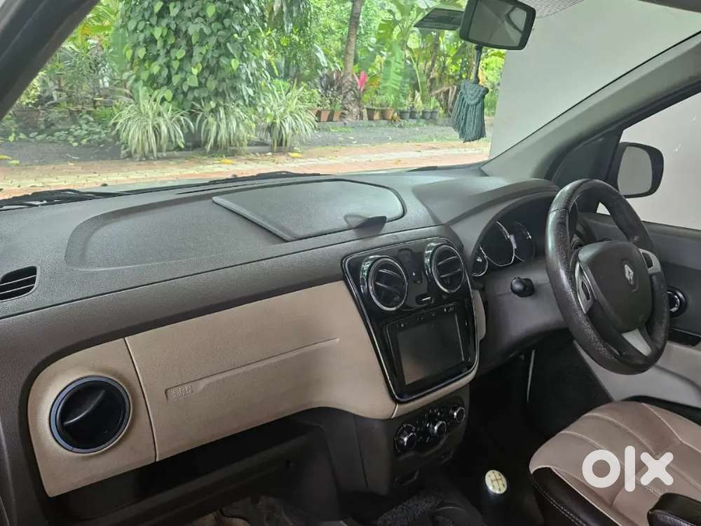 Renault Lodgy Diesel 2016 Rxz 8str