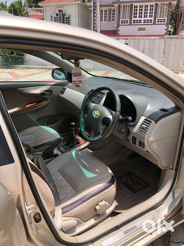 Toyota Corolla Altis 2012 Diesel Manual
