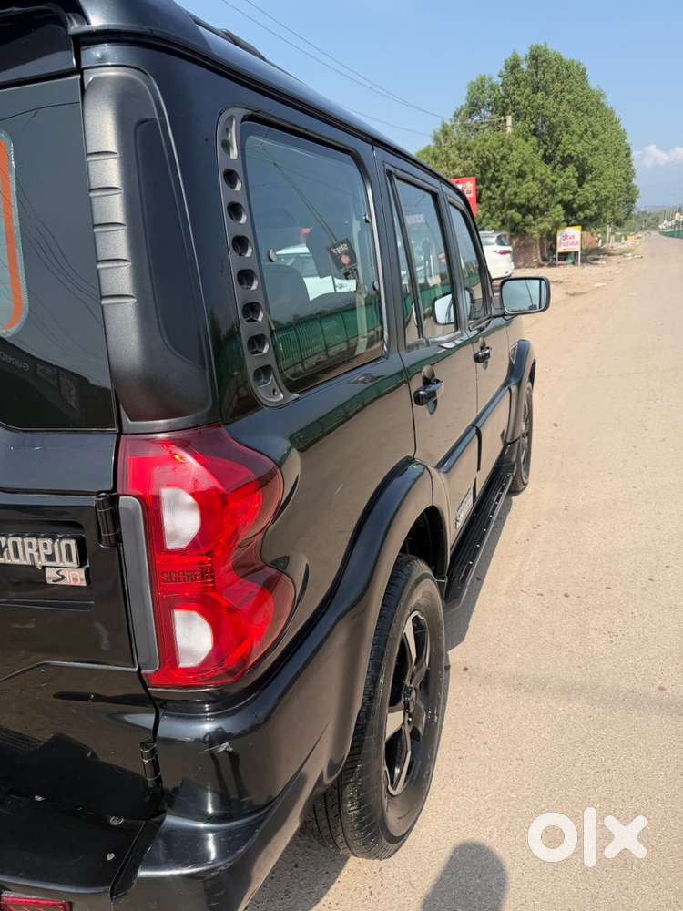 Mahindra Scorpio Diesel 2017