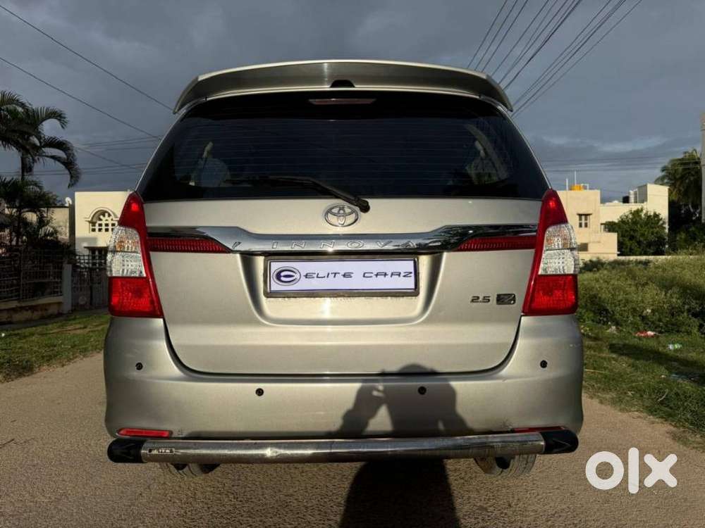 Toyota Innova 2.5 Z Diesel 7 Seater Bs Iv, 2015, Diesel