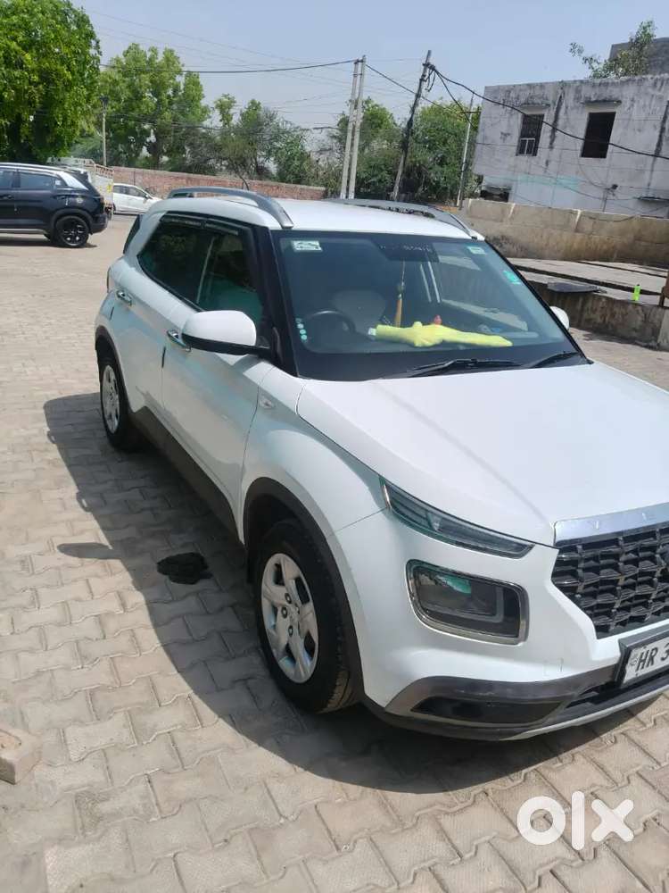 Hyundai Venue 2019 Diesel 134000 Km Driven