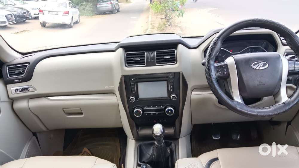 Mahindra Scorpio S10, 2016, Diesel