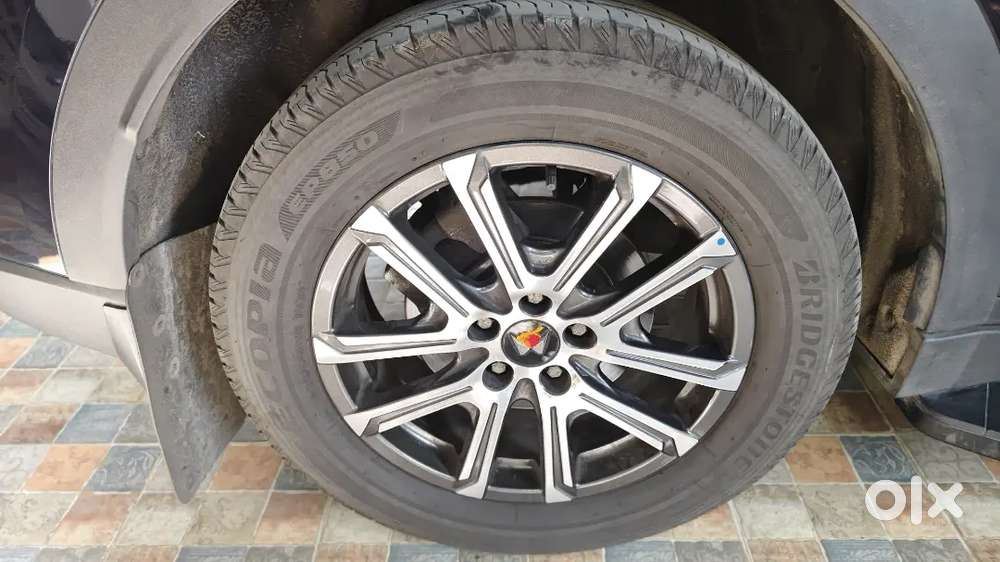 Mahindra Xuv700 Diesel 2025