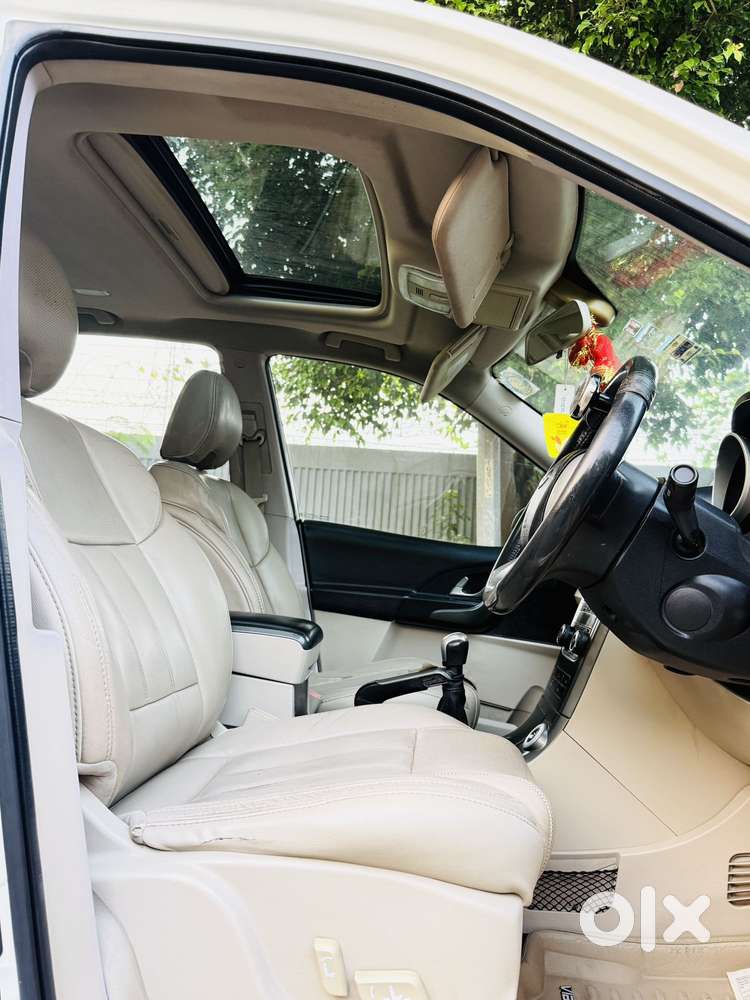 Mahindra Xuv500 2.2 W10, 2017, Diesel