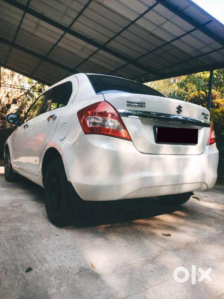 Power Steering,power Window(front),central Locking,dual Airbag