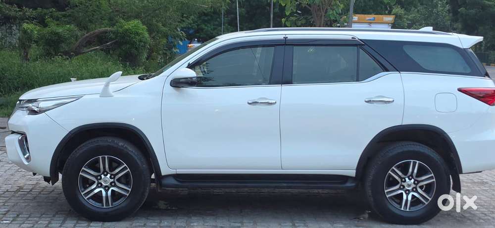 Toyota Fortuner 4x2 At 2.8 Diesel, 2020, Diesel