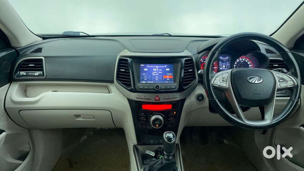 Mahindra Xuv300 W8, 2019, Petrol