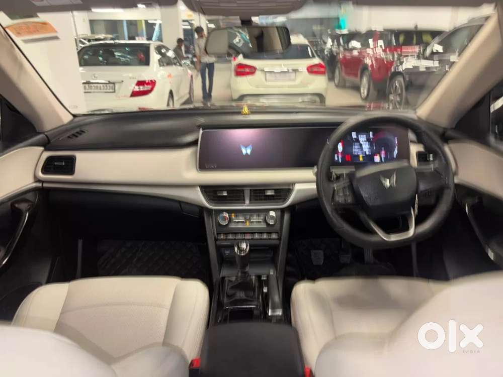 Mahindra Xuv700 2.2 Ax 5 Diesel Mt 7 Str, 2022, Diesel