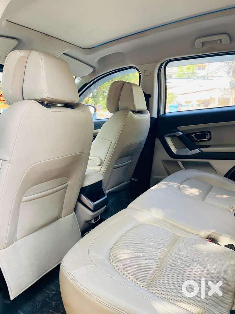 Tata Safari, 2023, Diesel