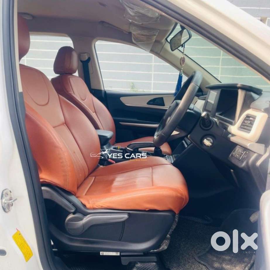 Mahindra Xuv700 2.2 Mx Diesel Mt 5 Str, 2022, Diesel