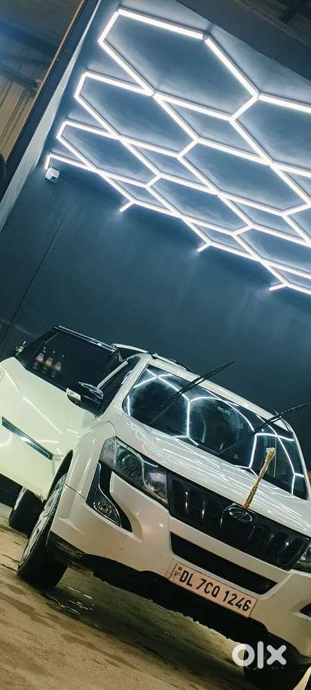 Mahindra Xuv500 2018