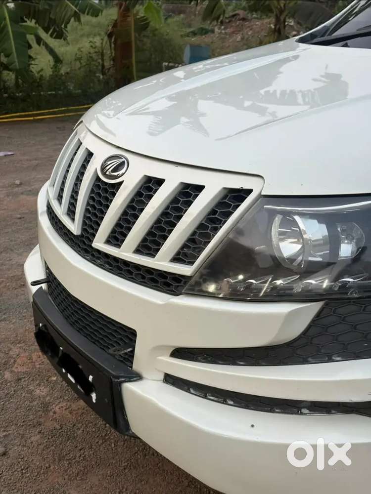 Mahindra Xuv500 2015