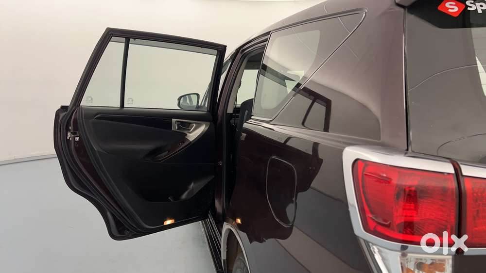 Toyota Innova Crysta 2.4 V 7 Str, 2019, Diesel