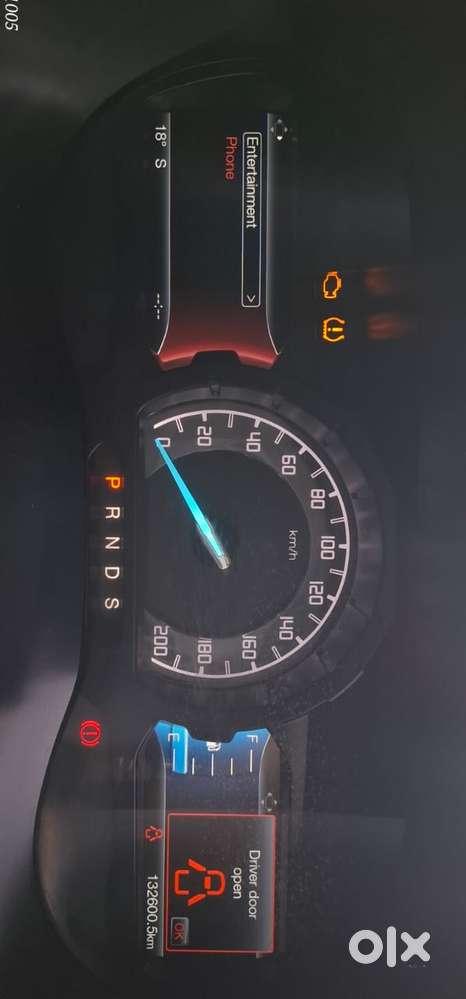 Ford Endeavour 2.2 Titanium At 4x2, 2016, Diesel