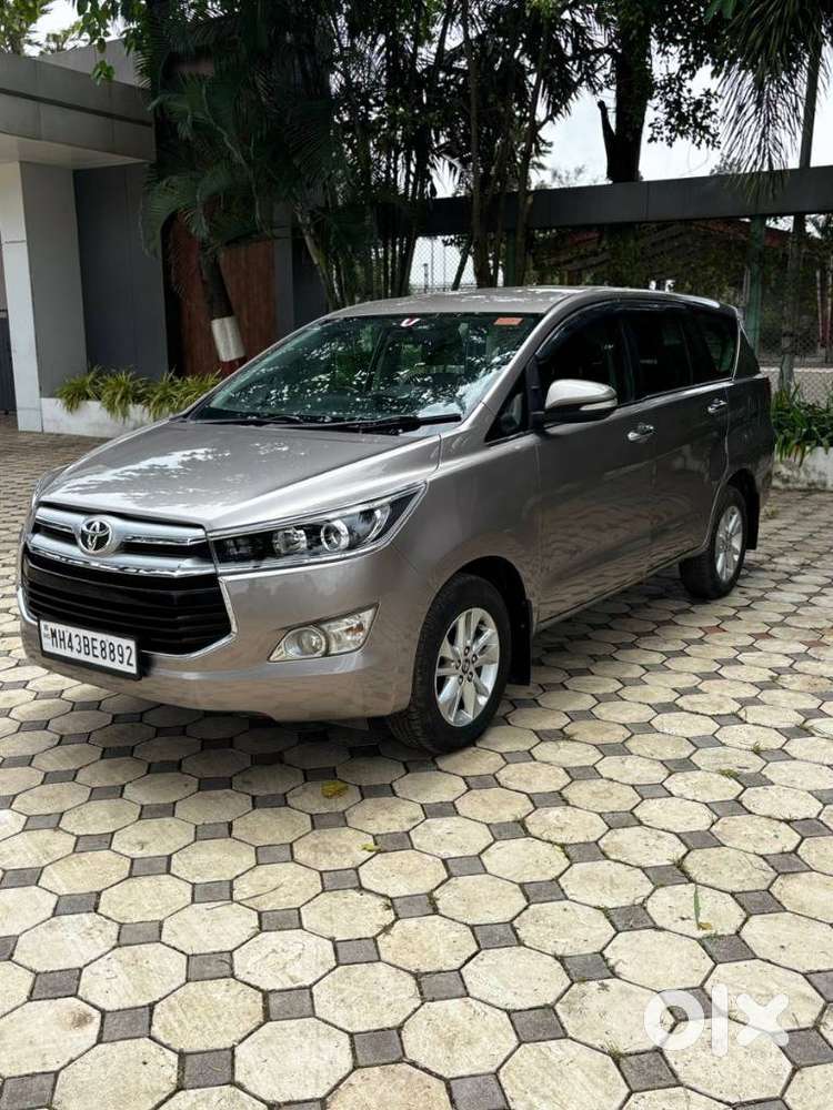 Toyota Innova Crysta