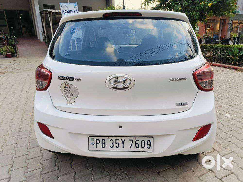 Hyundai Grand I10 Sportz O 1.2, 2016, Petrol