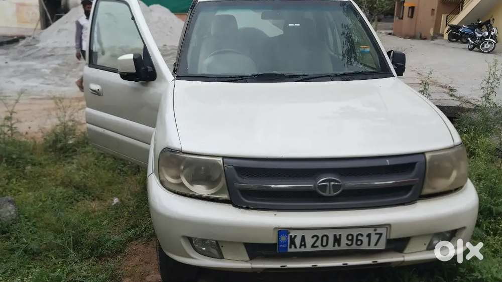 Tata Safari 2009 Petrol 130000 Km Driven