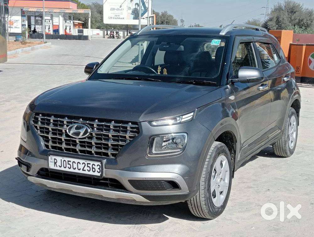 Hyundai Venue S, 2021, Petrol