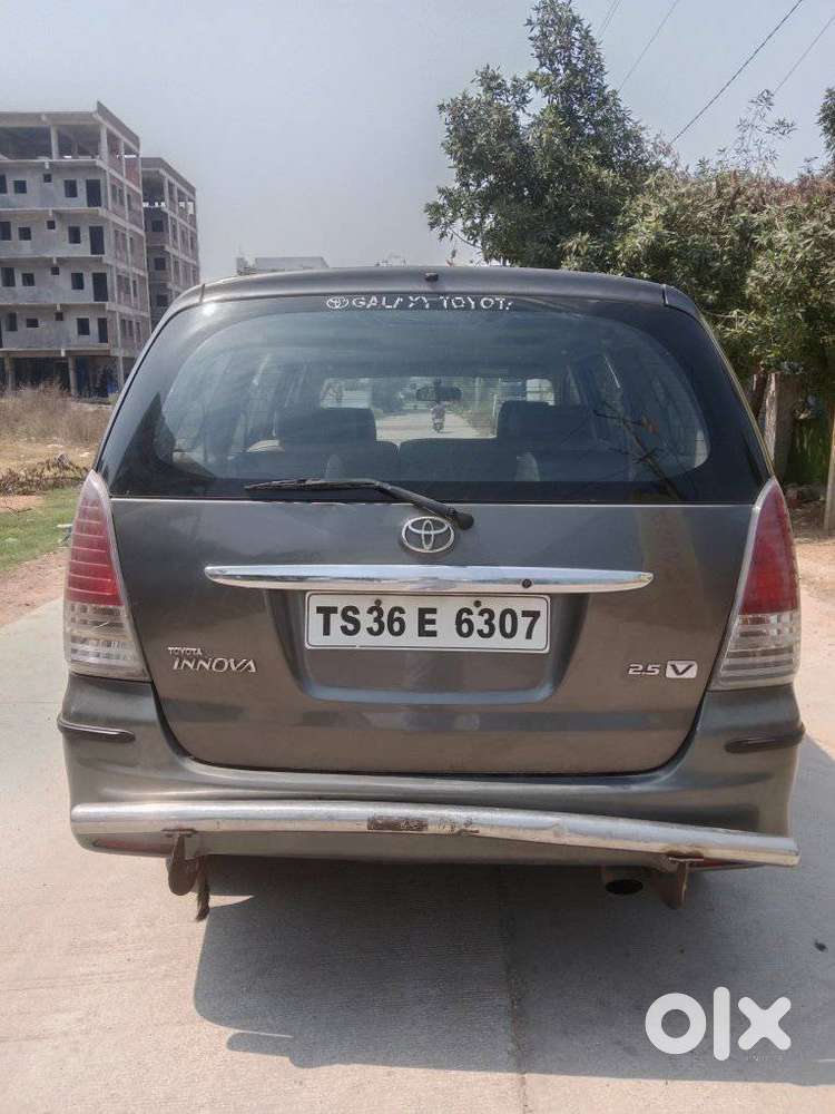 Toyota Innova 2.5 V 7 Str, 2009, Diesel