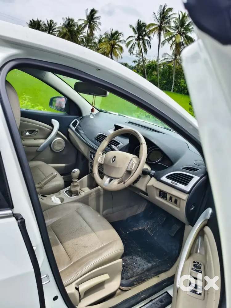 Renault Fluence Diesel Manual 2012