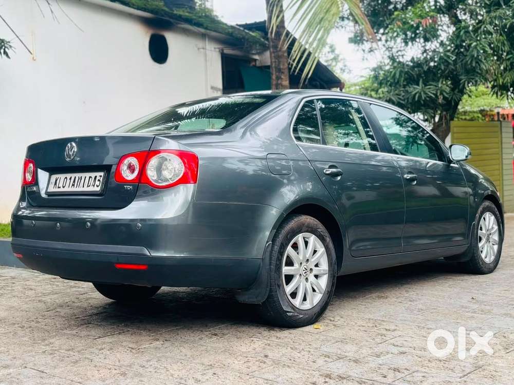 Volkswagen Jetta 1.9 Tdi Comfortline Dsg, 2010, Petrol