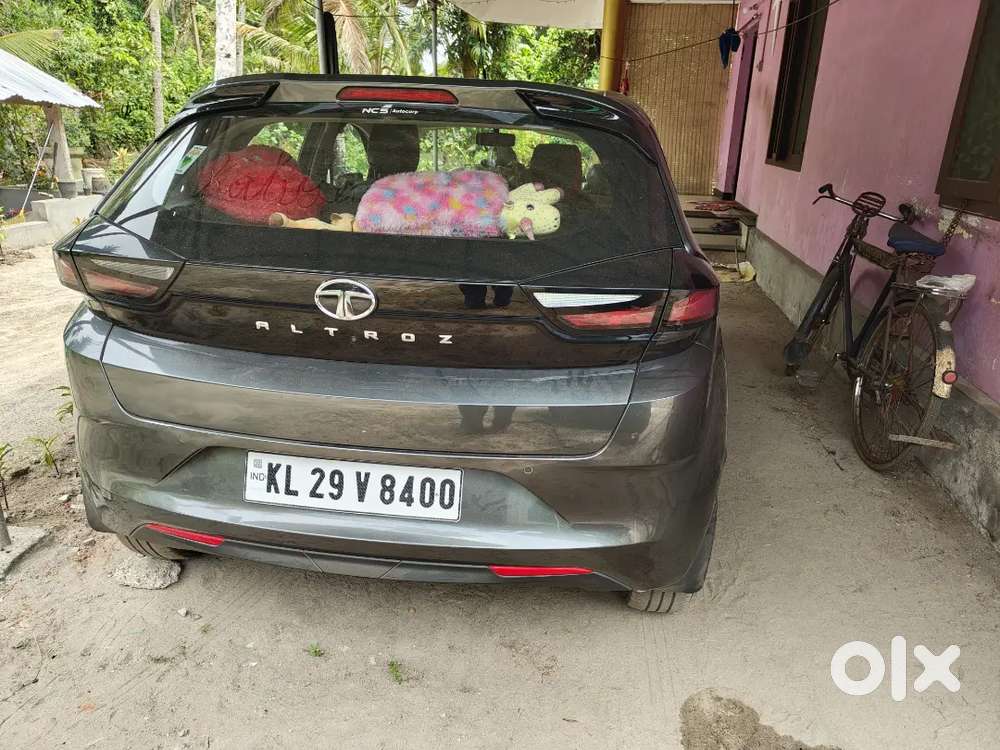 Tata Altroz 2023 Petrol 15500 Km Driven