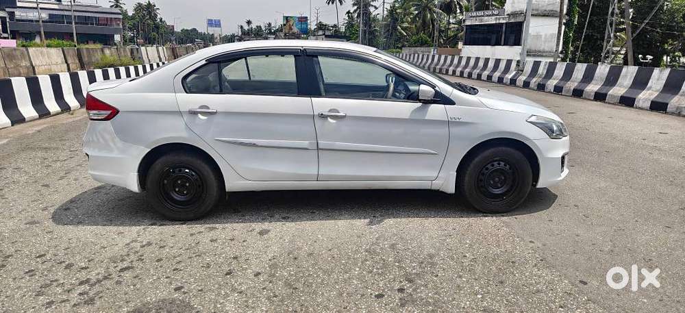 Maruti Suzuki Ciaz Vxi, 2016, Petrol
