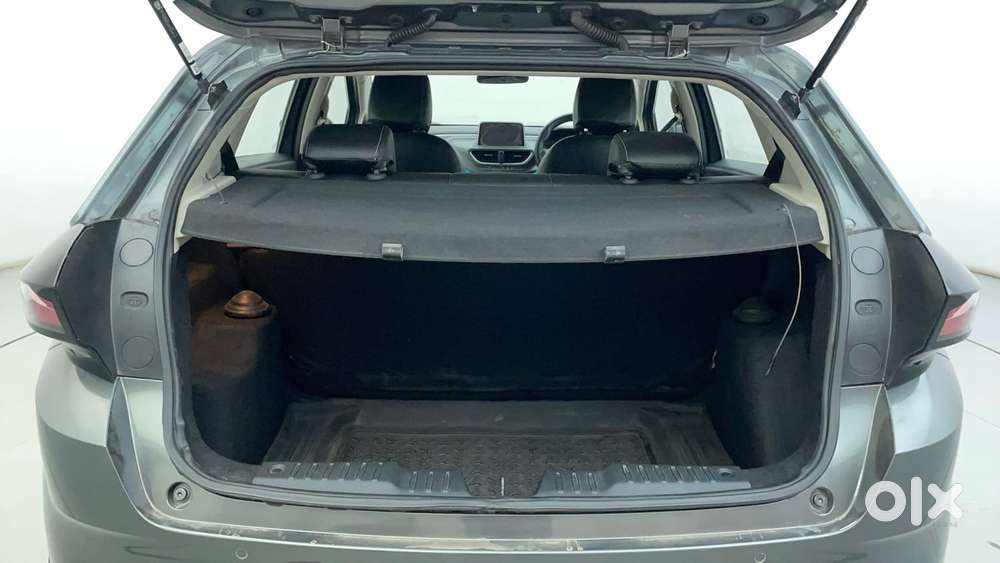 Tata Altroz Xz, 2021, Petrol