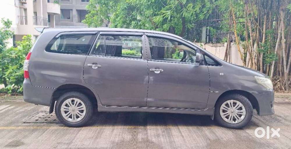 Toyota Innova 2.5 G (diesel) 8 Seater, 2012, Diesel