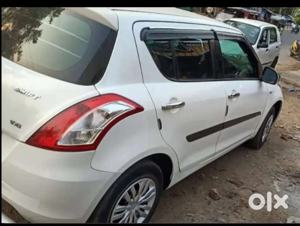 Maruti Suzuki Swift 2014 Petrol 94500 Km Driven