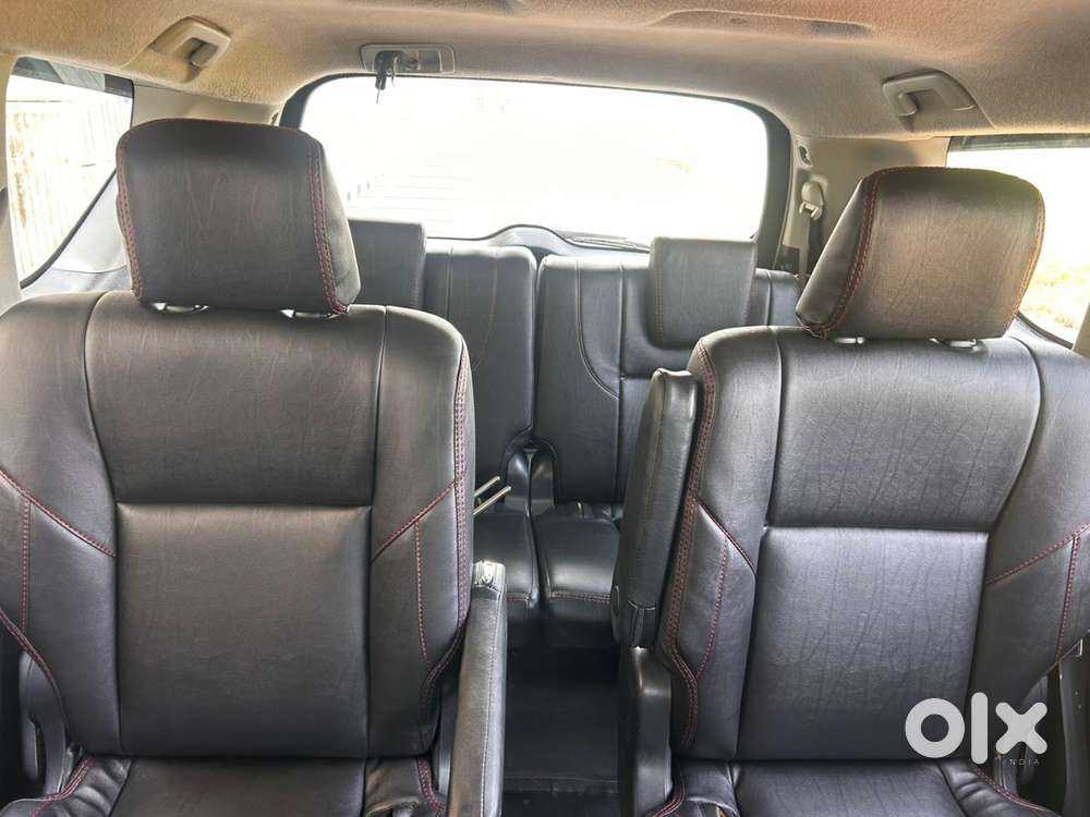Toyota Innova Crysta 2.8z Automatic, 2017, Diesel