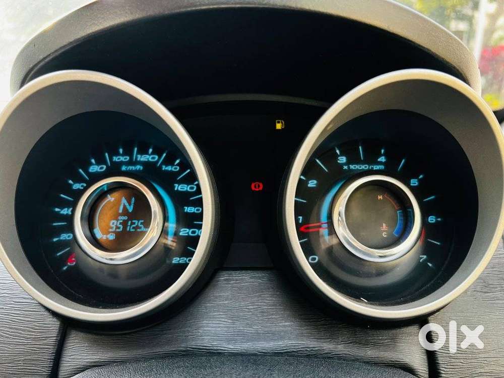 Mahindra Xuv500 2.2 W10, 2017, Diesel