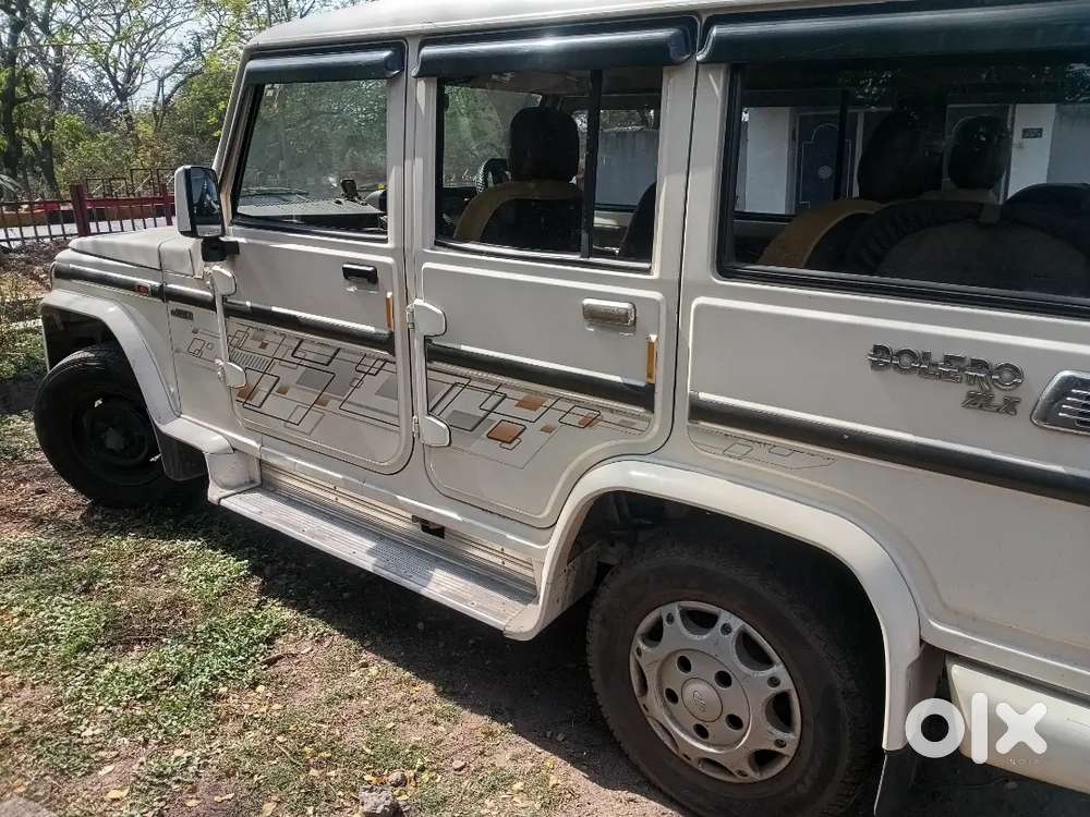 Bolero Top Model Zlx Crdi Engine With 15km Average In Excellent Condto