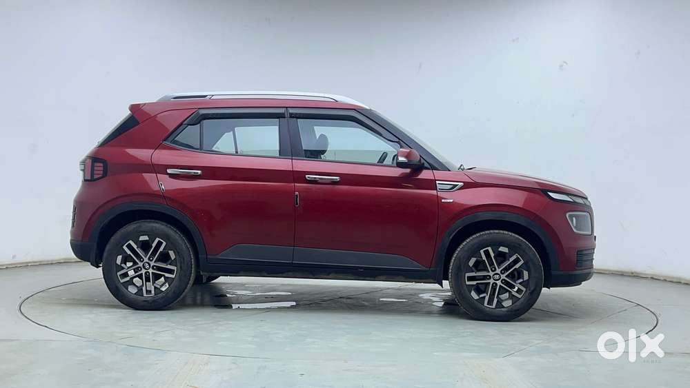 Hyundai Venue 1.0 Sx (o) Turbo Dct, 2022, Petrol