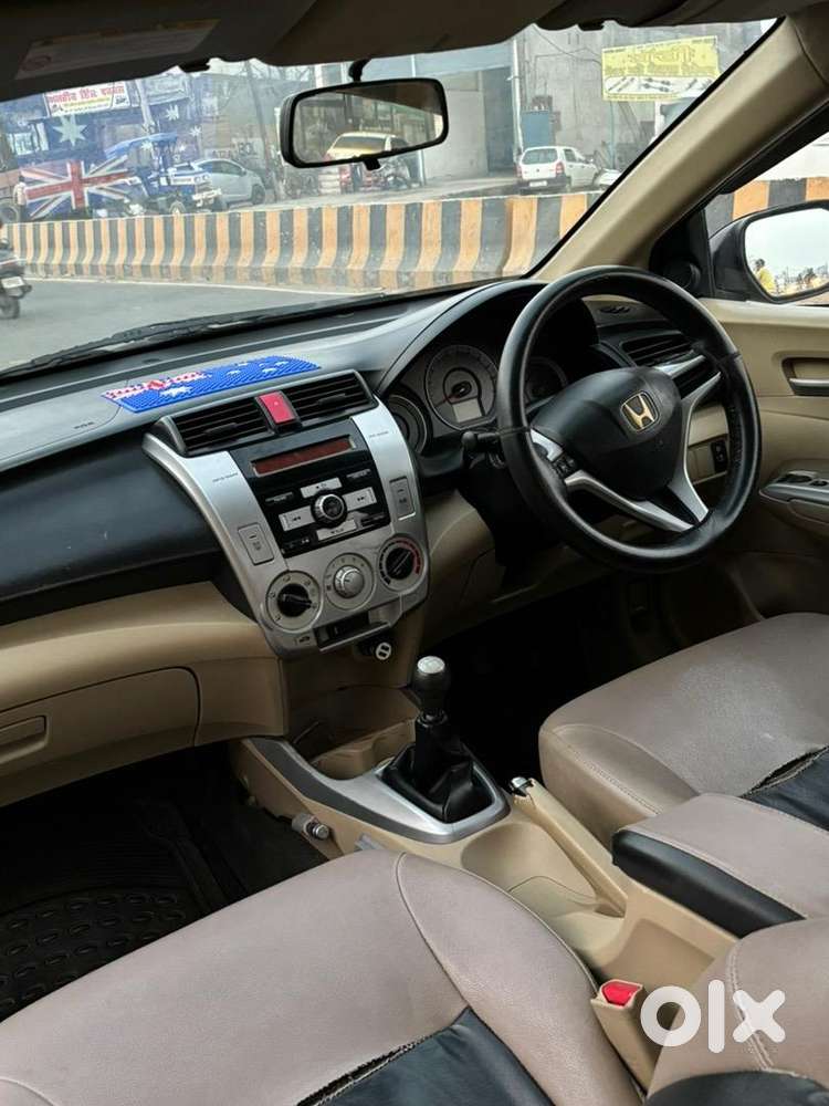 Honda City Zx 2010 Petrol Well Maintained