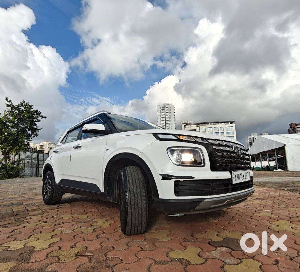 Hyundai Venue 1.0 Sx (o) Turbo Dct, 2024, Petrol