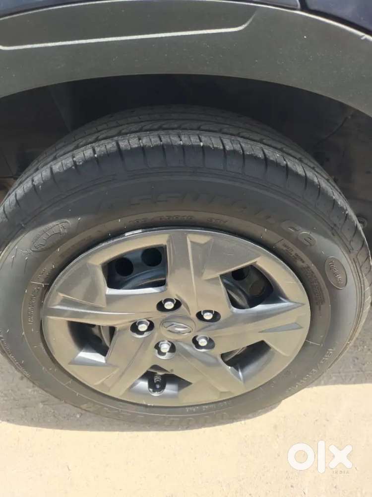 Hyundai Venue 2023 Diesel 30000 Km Driven