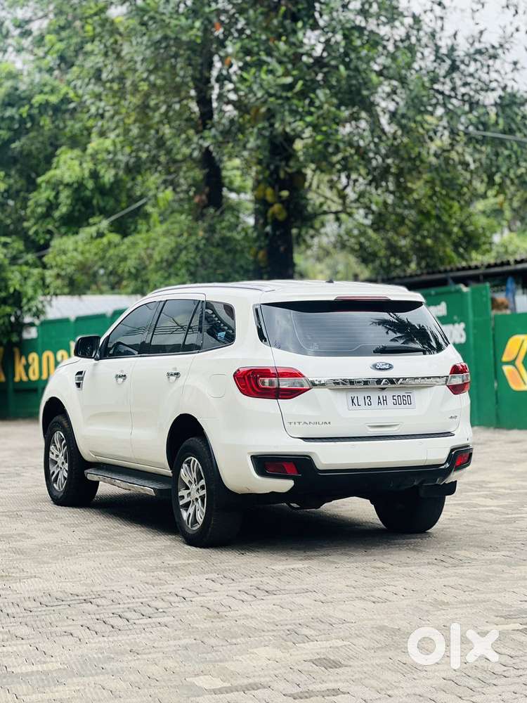 Ford Endeavour 3.2 Titanium At 4x4, 2016, Diesel