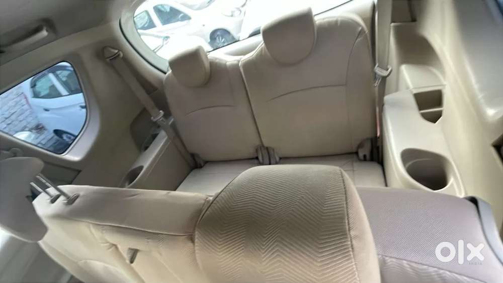 Maruti Suzuki Ertiga Shvs Zdi Plus, 2017, Diesel
